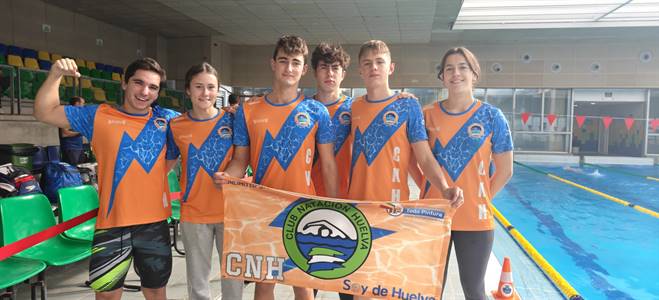 EQUIPO JUNIOR ABSOLUTO CON BANDERA.jpeg